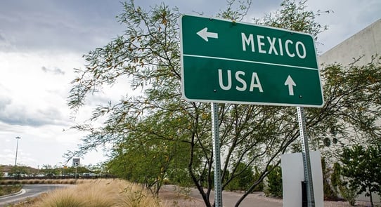 shipping-from-US-to-Mexico-825x450